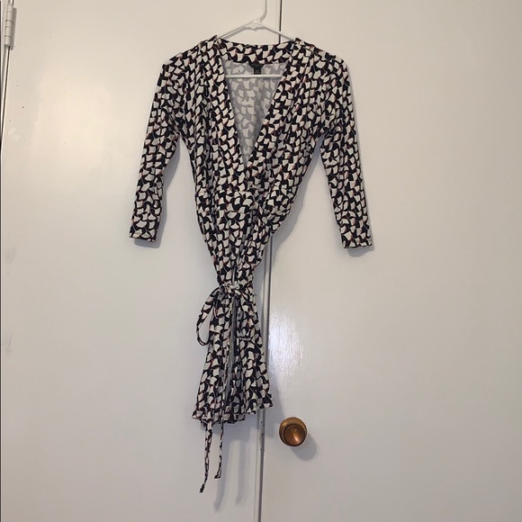Ann Taylor Dresses & Skirts - Ann Taylor Wrap Dress